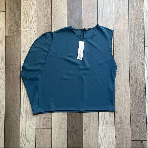 Zara Green Asymmetrical Sleeveless Muscle Tee - Picture 1 of 6